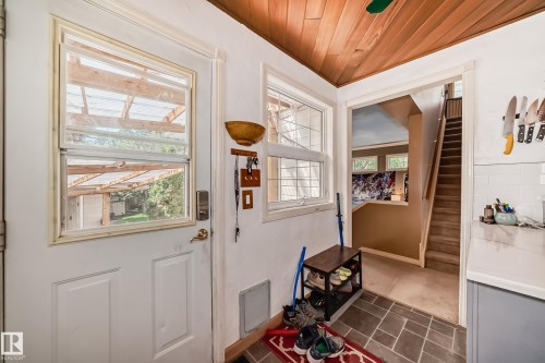 11643 76 Avenue Nw, Edmonton, AB - Indoor Photo Showing Other Room
