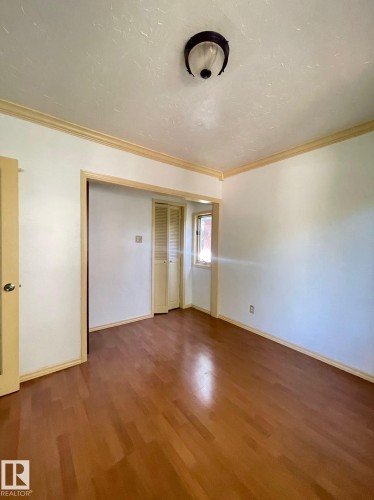 11643 76 Avenue Nw, Edmonton, AB - Indoor Photo Showing Other Room