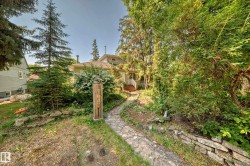 Adresse confidentielle  Edmonton, AB T6G 0K9
