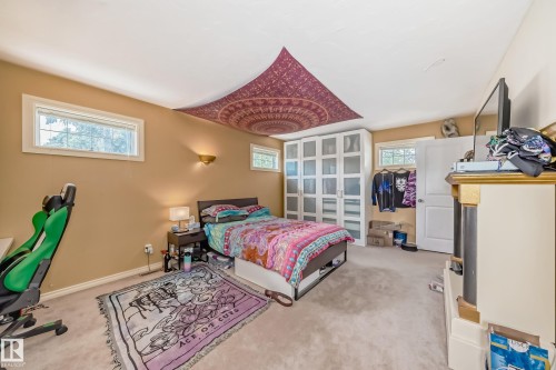 11643 76 Avenue Nw, Edmonton, AB - Indoor Photo Showing Bedroom