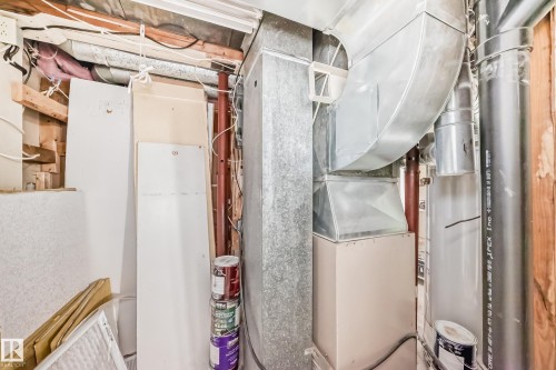 11643 76 Avenue Nw, Edmonton, AB - Indoor Photo Showing Basement