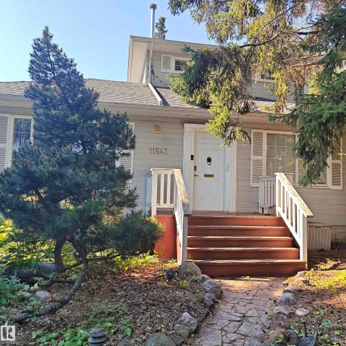 11643 76 Avenue Nw, Edmonton, AB - Outdoor