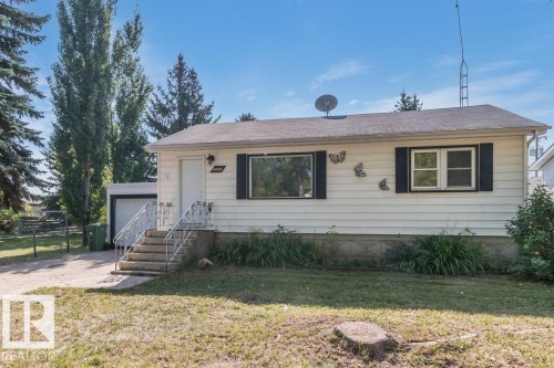 5306 51 Avenue   Bonnyville Town, AB T9N 2A7