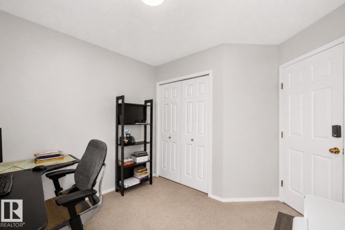 14823 47 Street Nw, Edmonton, AB - Indoor Photo Showing Office