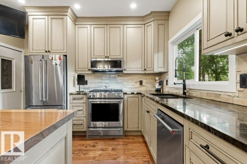 10547 126 Street Nw, Edmonton, AB - Indoor Photo Showing Kitchen With Upgraded Kitchen