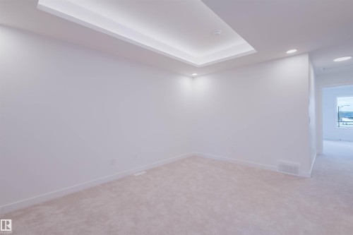 8249 Kiriak Loop Sw, Edmonton, AB 