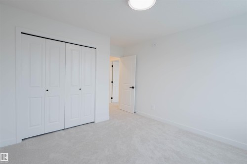 8249 Kiriak Loop Sw, Edmonton, AB 