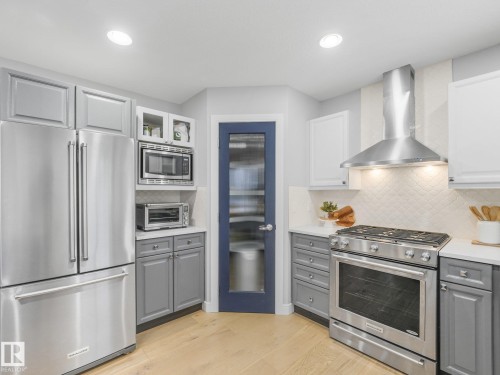 4409 58 Street, Beaumont, AB - Indoor Photo Showing Kitchen With Upgraded Kitchen