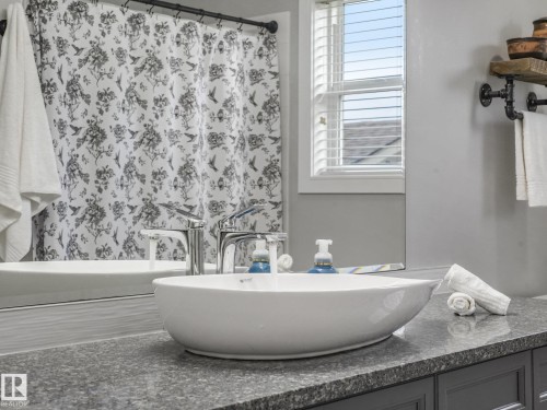 4409 58 Street, Beaumont, AB - Indoor Photo Showing Bathroom