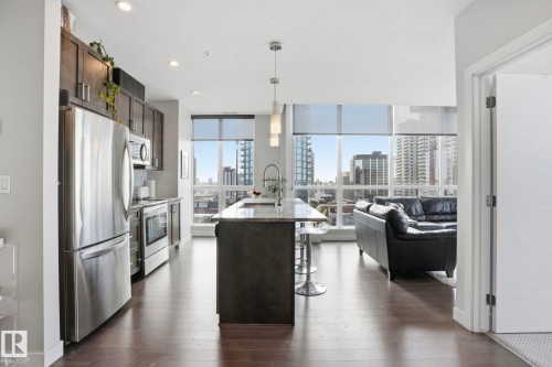 #1307 10238 103 St Nw, Edmonton, AB - Indoor Photo Showing Kitchen With Stainless Steel Kitchen With Upgraded Kitchen