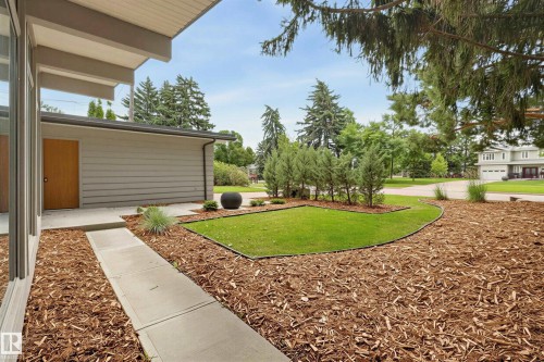 13808 Buena Vista Road Nw, Edmonton, AB - Outdoor