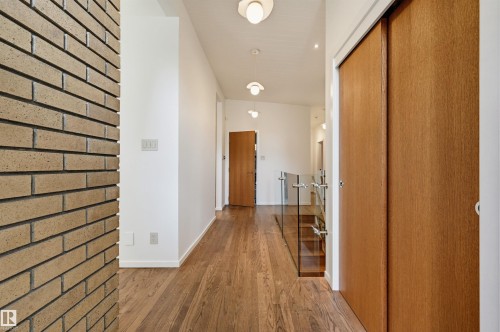 13808 Buena Vista Road Nw, Edmonton, AB - Indoor Photo Showing Other Room