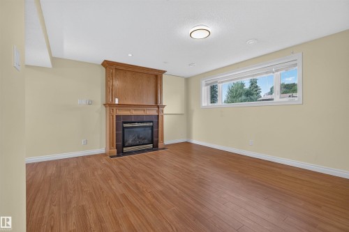 1311 85 Street Nw, Edmonton, AB 