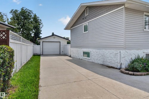 1311 85 Street Nw, Edmonton, AB 