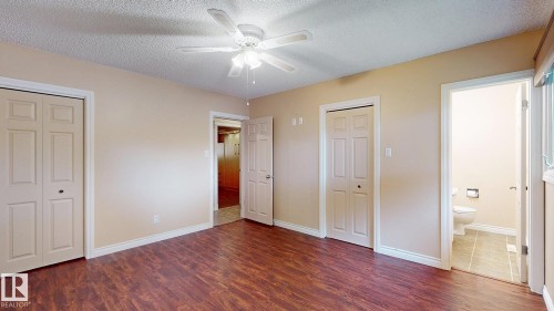 11031 152 Street Nw, Edmonton, AB - Indoor Photo Showing Other Room