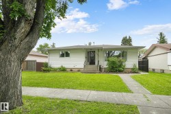 11031 152 Street NW  Edmonton, AB T5P 1Z9