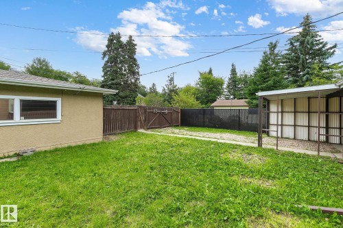11031 152 Street Nw, Edmonton, AB - Outdoor