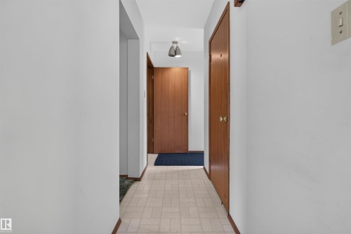 4132 113 Street Nw, Edmonton, AB - Indoor Photo Showing Other Room