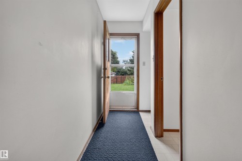 4132 113 Street Nw, Edmonton, AB - Indoor Photo Showing Other Room