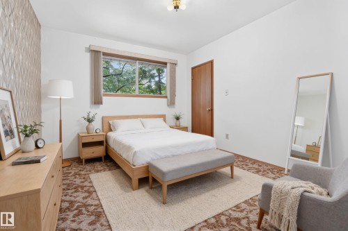 4132 113 Street Nw, Edmonton, AB - Indoor Photo Showing Bedroom