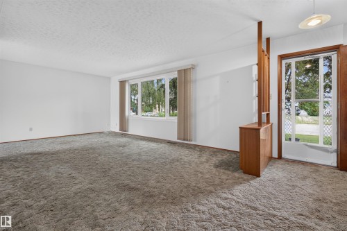 4132 113 Street Nw, Edmonton, AB - Indoor Photo Showing Other Room