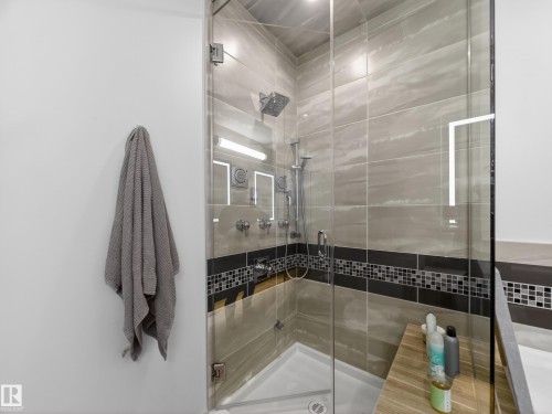 #403, 11710 87 Av Nw, Edmonton, AB - Indoor Photo Showing Bathroom