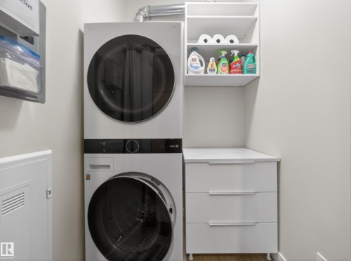 #403, 11710 87 Av Nw, Edmonton, AB - Indoor Photo Showing Laundry Room
