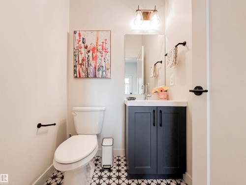 356 Jensen Lakes Boulevard, St. Albert, AB - Indoor Photo Showing Bathroom