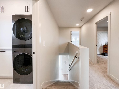 356 Jensen Lakes Boulevard, St. Albert, AB - Indoor Photo Showing Laundry Room
