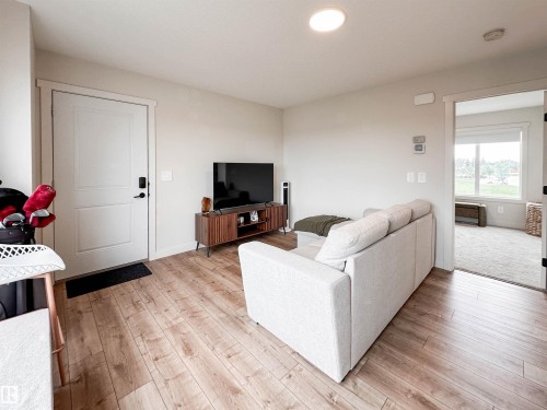 356 Jensen Lakes Boulevard, St. Albert, AB - Indoor Photo Showing Living Room