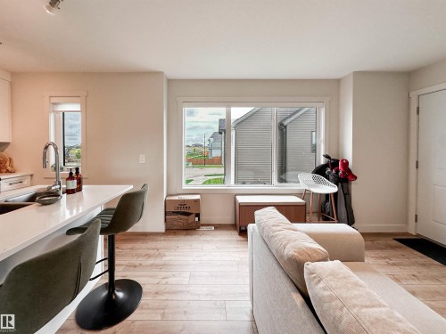 356 Jensen Lakes Boulevard, St. Albert, AB - Indoor