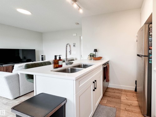 356 Jensen Lakes Boulevard, St. Albert, AB - Indoor Photo Showing Kitchen With Double Sink