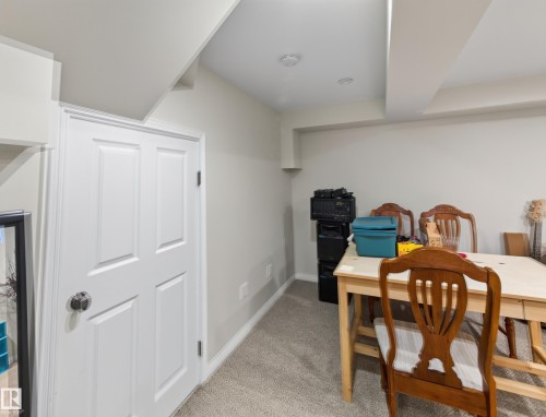 1404 Falconer Road Nw, Edmonton, AB - Indoor