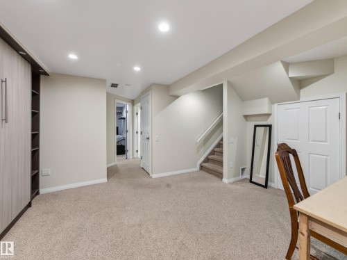 1404 Falconer Road Nw, Edmonton, AB - Indoor