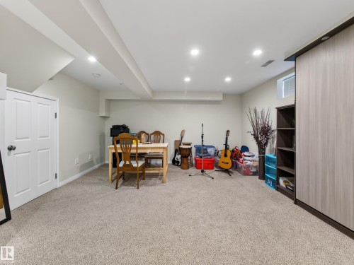 1404 Falconer Road Nw, Edmonton, AB - Indoor