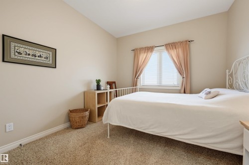 49 Danfield Place, Spruce Grove, AB - Indoor Photo Showing Bedroom