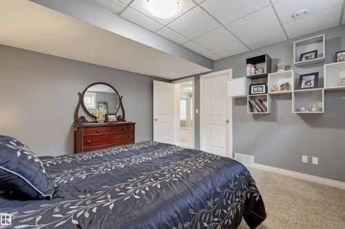 49 Danfield Place, Spruce Grove, AB - Indoor Photo Showing Bedroom