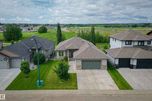 49 Danfield Place, Spruce Grove, AB - Outdoor With Facade
