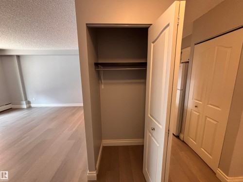 #203 12831 66 St Nw, Edmonton, AB - Indoor Photo Showing Other Room