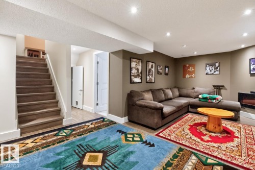 392 Lee Ridge Road Nw, Edmonton, AB 