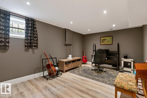 392 Lee Ridge Road Nw, Edmonton, AB 