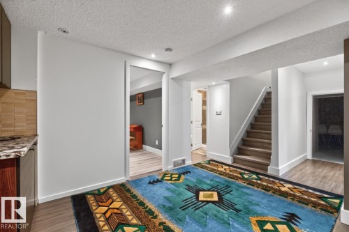 392 Lee Ridge Road Nw, Edmonton, AB 