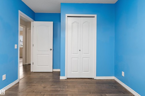 7847 7 Avenue Sw, Edmonton, AB - Indoor Photo Showing Other Room