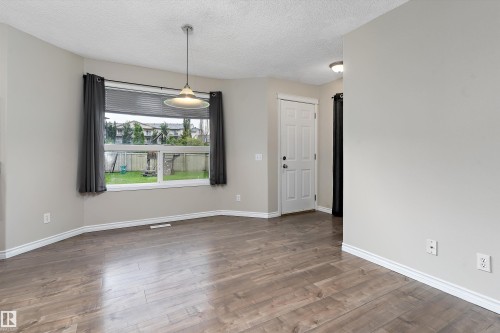 7847 7 Avenue Sw, Edmonton, AB - Indoor Photo Showing Other Room