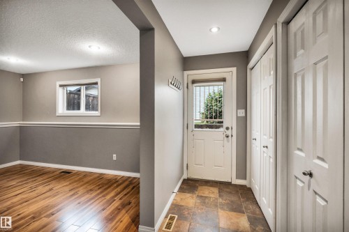 21243 91 Avenue Nw, Edmonton, AB - Indoor Photo Showing Other Room