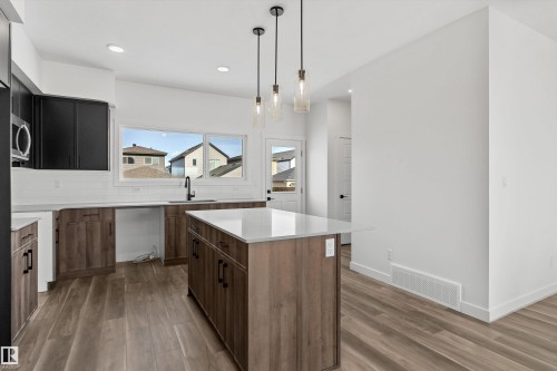 1216 Mcleod Avenue, Spruce Grove, AB 