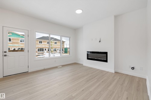 921 19 Avenue Nw, Edmonton, AB 