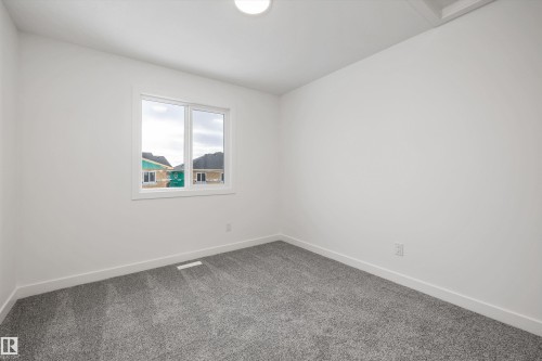 921 19 Avenue Nw, Edmonton, AB 