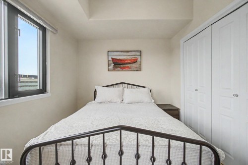 #807 10319 111 St Nw, Edmonton, AB - Indoor Photo Showing Bedroom