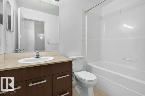 #2309 7343 South Terwillegar Dr Nw, Edmonton, AB - Indoor Photo Showing Bathroom